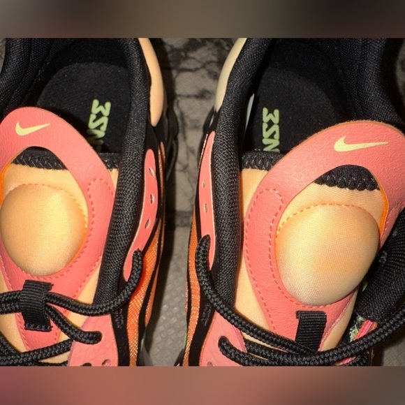 Nike Air Max Exosense atomic pink neon running shoes sneakers M 9 W 10.5 - Picture 7 of 11